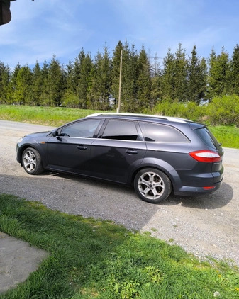 Ford Mondeo cena 20900 przebieg: 266000, rok produkcji 2009 z Piastów małe 29